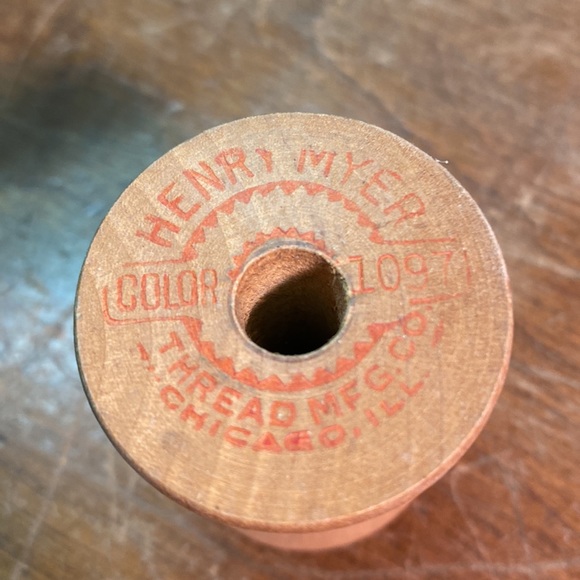 Set of 10 Wooden Spools 2” x 1 1/2” - Picture 7 of 7